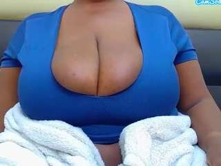 sexyboobs44dd