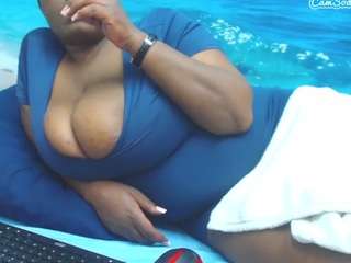 SexyBoobs44DD live webcam show