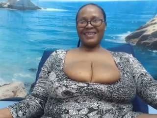 sexyboobs44dd