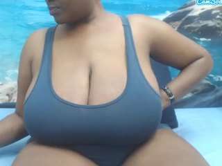 sexyboobs44dd
