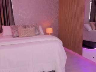 viiolet-rosee Sex Cam Show