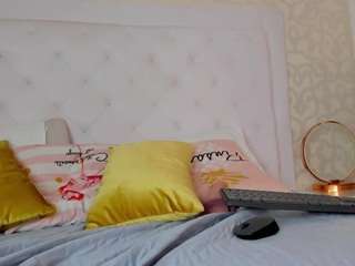 le modèle vivifit-08 est en webcam porno dans un show sur le site camsoda, il possède les tags suivants: ahegao,solo,ass,no smoking,pov,pussy,role play,sex toys,sexy,shaved pussy,spank,muscular,spanking,striptease,tease,thong,toys,twerk,twerking,wet