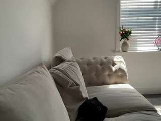 AnnAngelq live cam