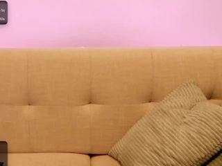 itschloelaurent Sex Cam Show
