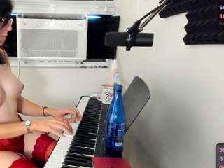 itschloelaurent Sex Cam Show