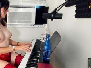itschloelaurent Sex Cam Show