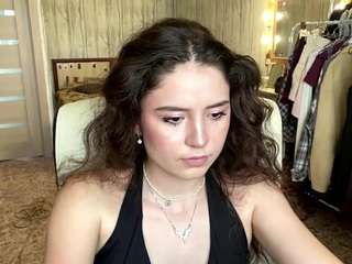 LilliamBeen live webcam show