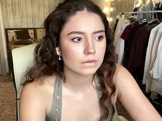 LilliamBeen live webcam show