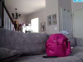 Popstarbarbie's cam show statistics and live stream