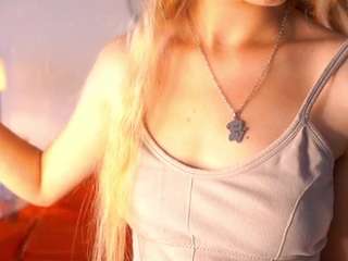 BreeCarse live webcam show