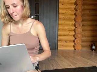 Mira live webcam show