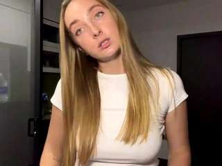 Live cam show with IldaSaab