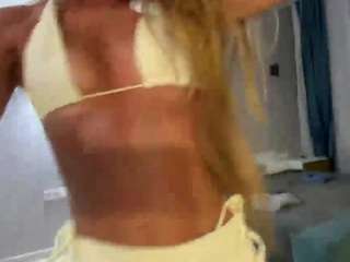DiaEbrahimi live webcam show