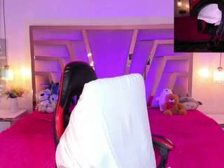 Liagamess's cam show statistics and live stream