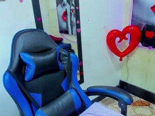 madison-chanell live webcam show