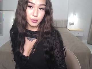 MavieLavie live webcam show