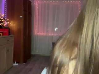 Sophia live webcam show