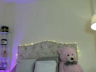arijhonnsonn Live Webcam on CamSoda