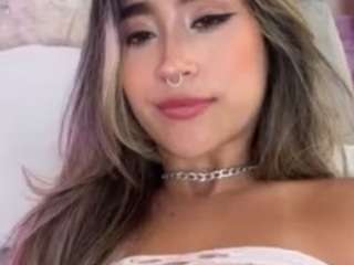 AriJhonnsonn live webcam show