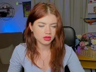 Eiris-moon's cam show statistics and live stream