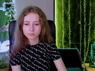 eiris-moon Sex Cam Show