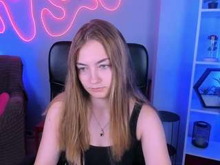 eiris-moon live webcam show