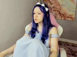 LinaSpark live webcam show