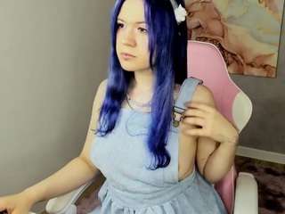 LinaSpark live webcam show