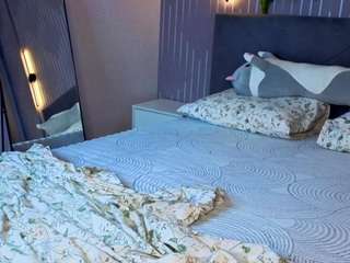Live cam show with LinaSpark