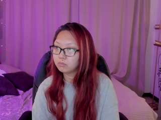 Live cam show with Marine-Vact