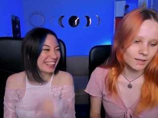 neria-mist live webcam show