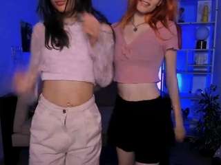 neria-mist live webcam show