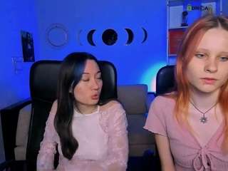 neria-mist live webcam show