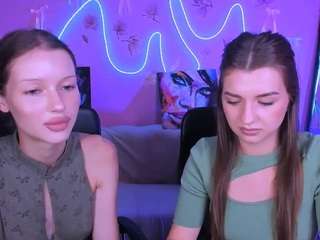 neria-mist live webcam show