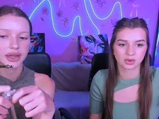 neria-mist live webcam show