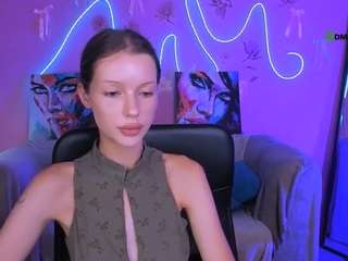 neria-mist live webcam show