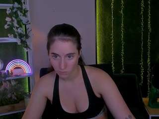 neria-mist live webcam show