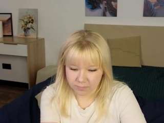 Live cam show with Soffa