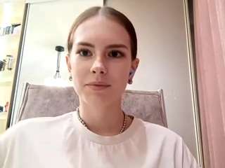 Vernonsox's cam show statistics and live stream