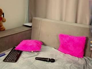 alisaglow live webcam show