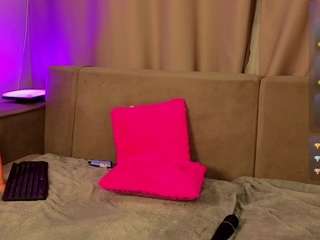 AlisaGlow live webcam show