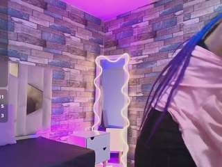 amhira-tay Sex Cam Show