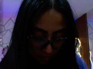 amhira-tay Sex Cam Show