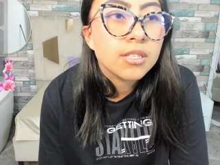 amhira-tay
