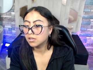 amhira-tay