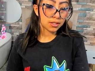 amhira-tay