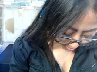 amhira-tay