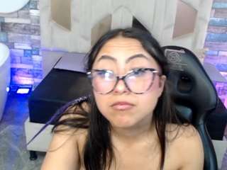 amhira-tay