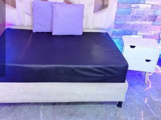 amhira-tay