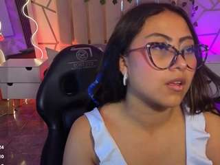 amhira-tay
